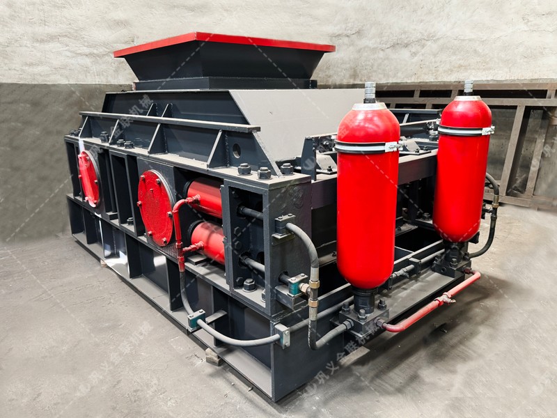 鵝卵石破碎機(jī)_鵝卵石破碎機(jī)價格,多少錢,鵝卵石專用粉碎機(jī)型號/圖片/視頻